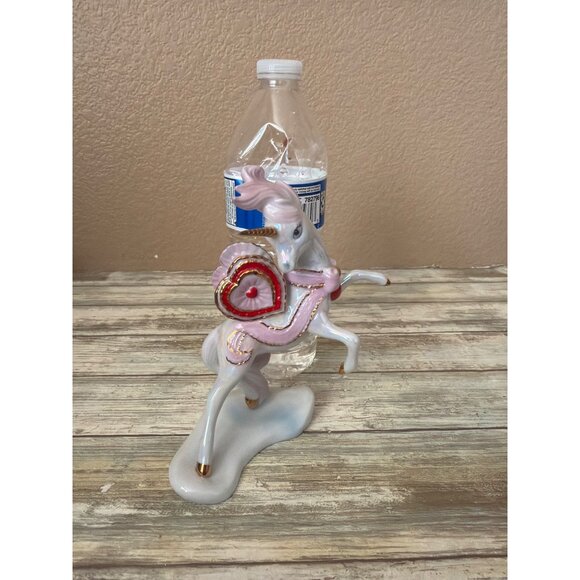 Franklin Mint Treasury of Unicorns -Love Series "Where Loving Hearts Meet" 1990s - Picture 8 of 14